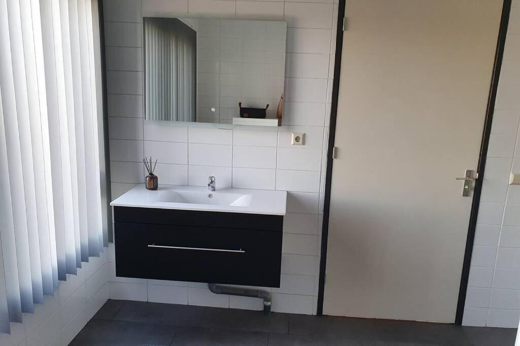 Vrijstaand / Landelijk Appartement Met Uitzicht! De Wijk Kültér fotó